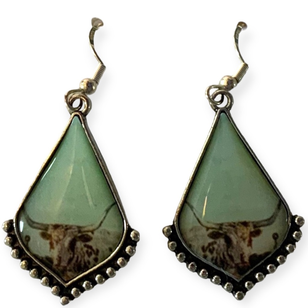 LOVELY 925 SS WESTERN STYLE EARRINGS